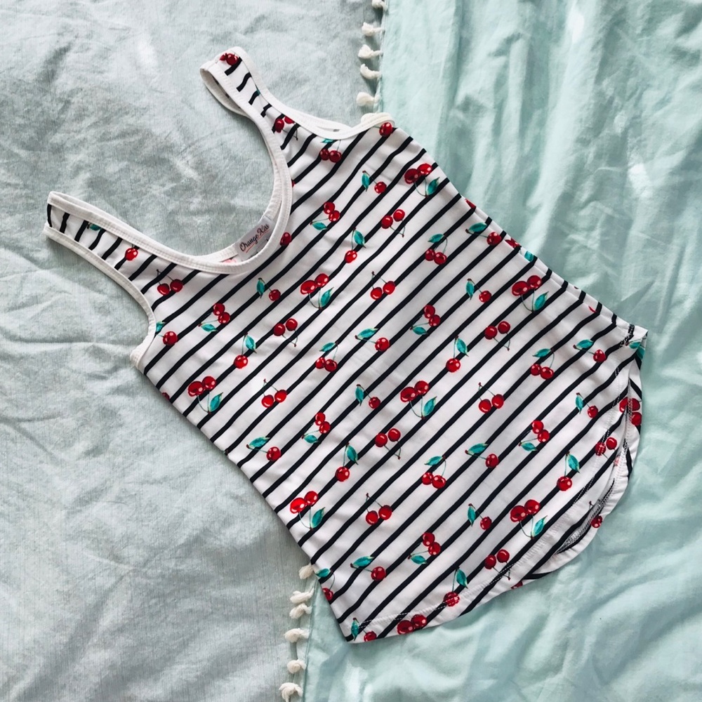 Sweet summer tank 🍒